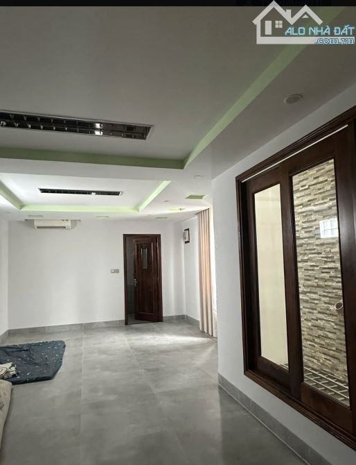 Cho thuê mặt bằng lầu 2,3 đường Thống Nhất phường 3