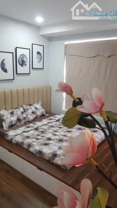 Cho Thuê Căn Hộ Chung Cư Biển Goldsea - Hoàng Hoa Thám