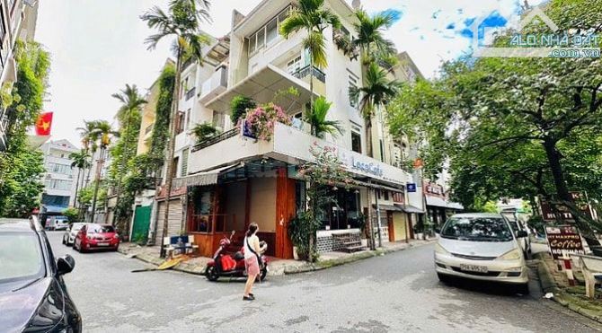 Cho thuê nhà phố Trung Kính - tầng 1, diện tích 70m2 lô góc 2 mặt tiền , đường rộng 10m