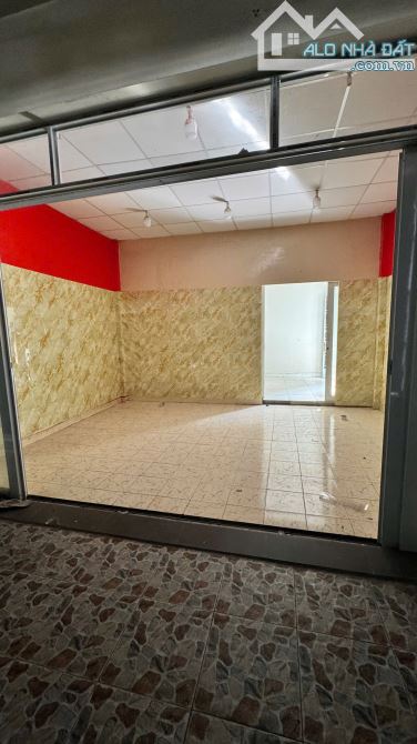 👉 Nhà mặt tiền căn góc Lê Văn Phan, Tân Phú, 5x10m, kinh doanh tự do, 8tr/tháng