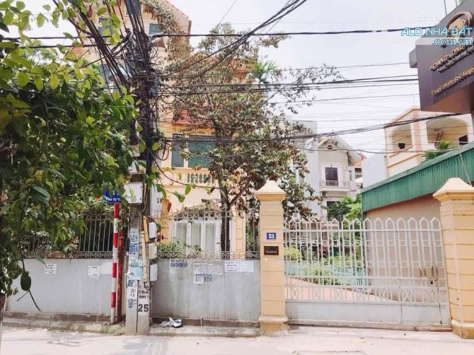 19 TRIỆU CHO THUÊ BIỆT THỰ SÂN VƯỜN CỔ LINH – TƯ ĐÌNH – LONG BIÊN – 380M² ĐẤT – NHÀ 4 TẦNG