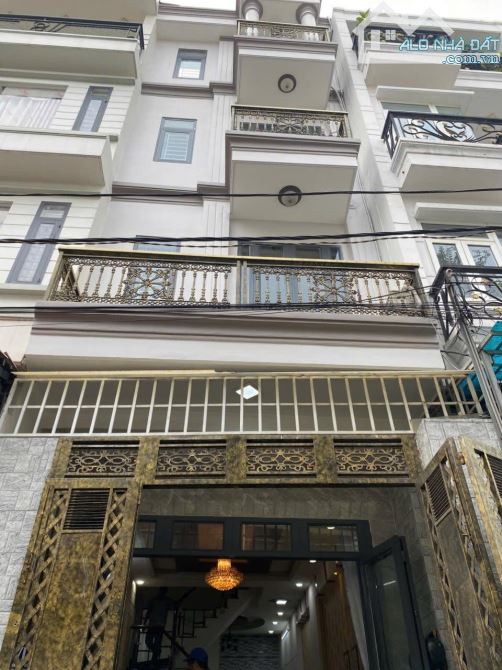 CHO THUÊ NHÀ NGUYÊN CĂN HẺM XE HƠI NGAY CHỢ HIỆP BÌNH 4PN GIÁ 15TR