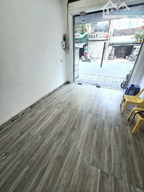 CHO THUÊ NHÀ NGUYÊN CĂN MẶT PHỐ THỤY KHUÊ, TÂY HỒ - gần chợ Bưởi DT 30m 6T Kinh Doanh