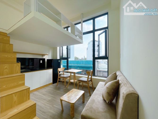 Cho thuê căn hộ Duplex (có gác), Q4, Đường Nguyễn Thần Hiến, gần ĐH Nguyễn Tất Thành