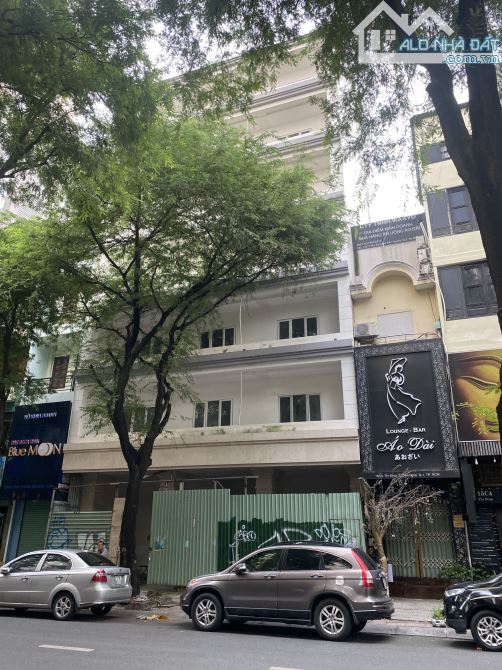 NGANG 12M - VIEW VÀNG PHƯỜNG BẾN NGHÉ, HƠN 1.500M2 SỬ DỤNG - SỐ 15C THI SÁCH, QUẬN 1.!