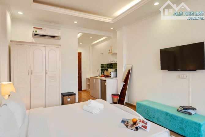 Cho thuê căn hộ Ban công Full nội thất Q1, ngay cầu Ông Lãnh, chợ Bến Thành, Bùi VIện, Sai