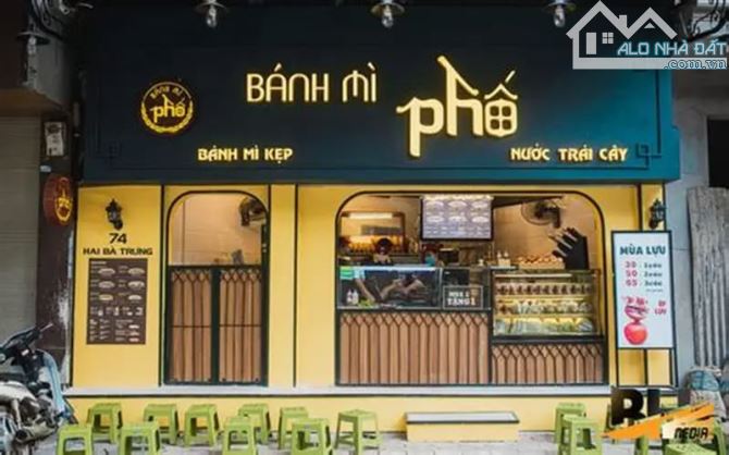 Cho thuê mặt bằng phố Xuân Đỉnh - 320m2 - MT 10m - 48tr/tháng
