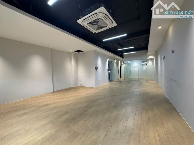 Cho thuê sàn văn phòng Him Lam, 100 m2/tầng. sàn như hình
