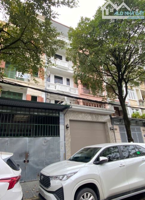 "Nhà Rẻ nhất" Đường 19/5 Văn Quán. DT 80m2, 5 tầng, MT 5m, vỉa hè 2 bên, ô tô đỗ cửa