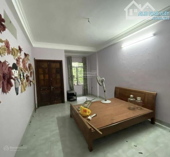 Cho thuê nhà ở Mỹ Đình 5 tầng, chia 9pn, full đồ