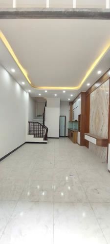 cho thuê nhà ở Vân Canh 5 tầng, full đồ, oto qua nhà