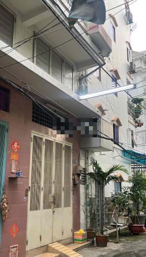 Nhà hẻm xe hơi 174 Thái Phiên 3.3x12 - 2 Lầu 3pn 2wc có nội thất chỉ 12 triệu