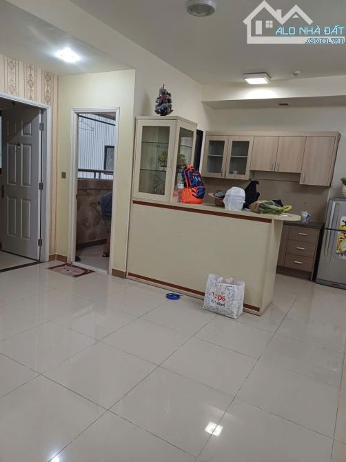Cho Thuê Căn Hộ Chung Cư The Useful Lạc Long Quân, Tân Bình, 63m2, Chỉ 9tr/tháng.