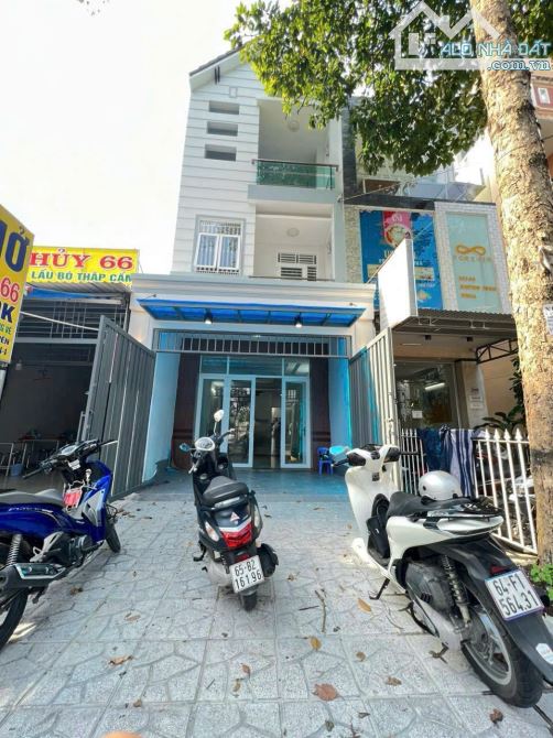 CHO THUÊ NHÀ 3 TẦNG VỊ TRÍ ĐẸP - TRỤC CHÍNH ĐƯỜNG NGUYỄN HIỀN, KDC 91B, CẦN THƠ