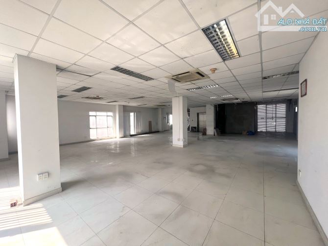 cho thuê văn phòng mặt tiền đường D5 diện tích 175m2 quận bình thạnh