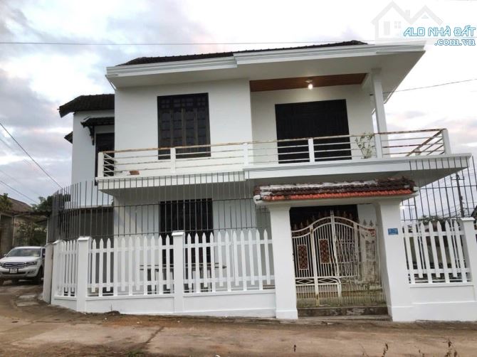 CHO THUÊ CĂN GÓC 2 TẦNG PHÙNG QUÁN, TP HUẾ