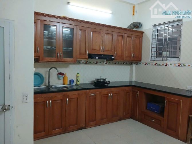 CHO THUÊ NHÀ QUANG LÃM – TRUNG TÂM HÀ ĐÔNG – 3 NGỦ – GIÁ CHỈ 10 TRIỆU/THÁNG