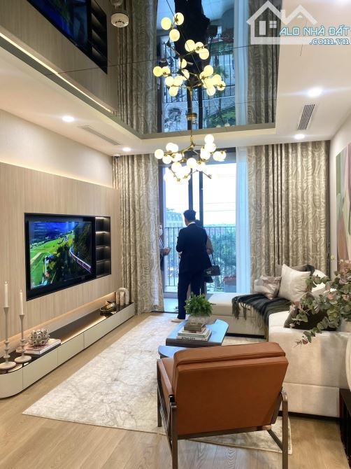 Cho thuê chung cư Hồ Gươm plaza Hà Đông 76m2, 2 ngủ, 2 vs giá tốt.
