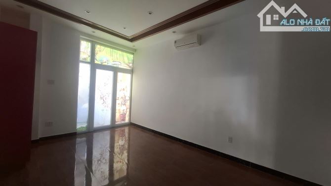 CHO THUÊ BIỆT THỰ MẶT Trần NGUYÊN HÃN - MỸ THO - GIÁ 25 TRIỆU