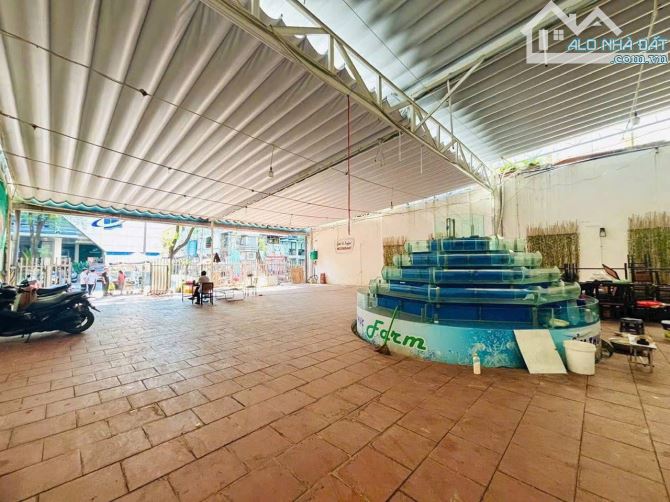 CHO THUÊ MT VÕ VĂN TẦN Q3 – NGANG 19*35M, 1 TRỆT 4 LẦU, THANG MÁY