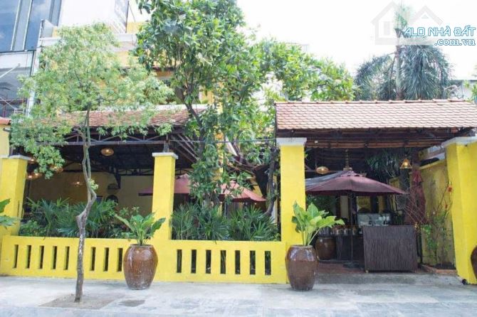 Biệt thự mặt tiền Lý Chính Thắng, Phường Võ Thị Sáu, Quận 3 ( Phường Xuân Hòa)