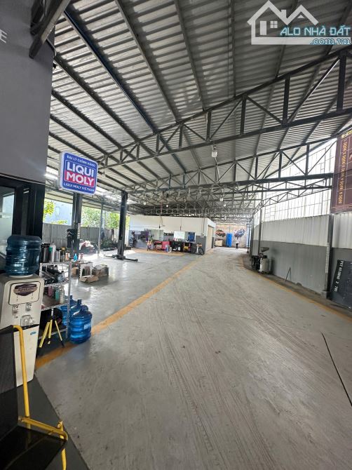 CHO THUÊ MẶT BẰNG HƠN 800M2 MẶT TIỀN ĐƯỜNG NGUYỄN VĂN LINH GIÁ 30 TRIỆU