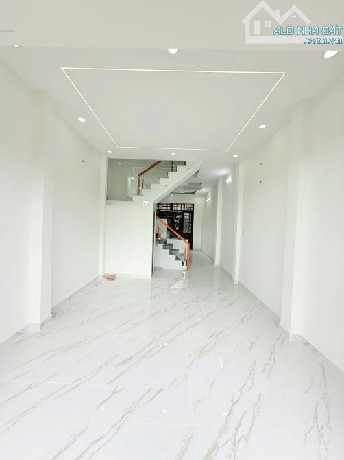 Nhà mới xây, 1 trệt 1 lầu sân thượng 2PN 3WC, Đường số 10 BHH Bình Tân