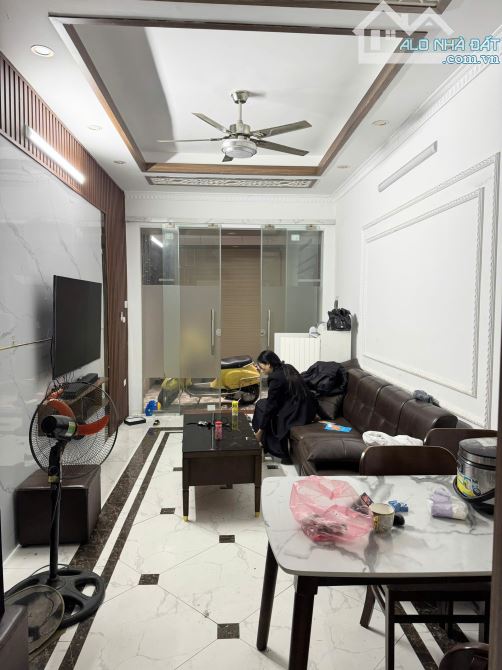 Cho thuê nhà nguyên căn 4 tầng Đàm Quang Trung - 32m²đầy đủ đồ - 11 triệu/tháng