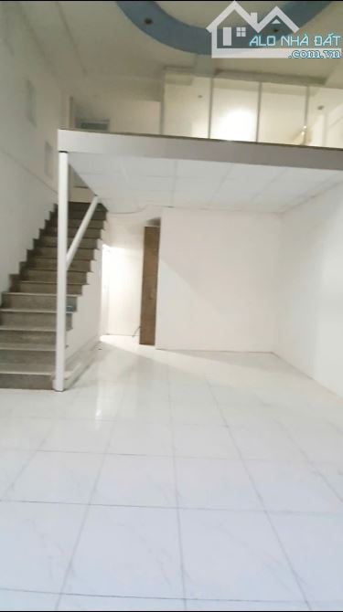 Mặt bằng cho thuê 50m2 đường số 79 Tân Quy Quận 7