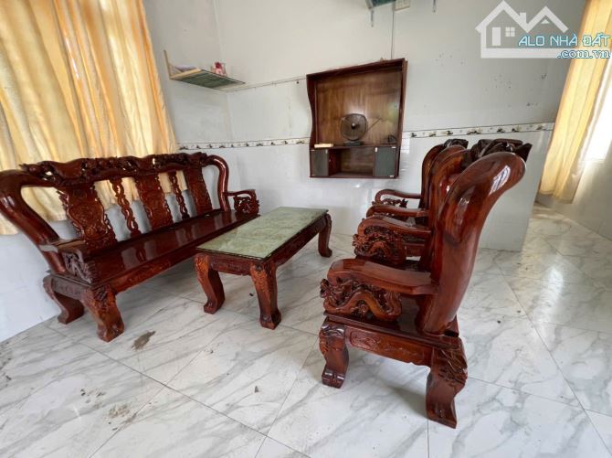 Cho thuê nhà Diên Điền-Diên Khánh đường oto gần chợ