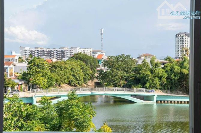 Cho thuê homestay đẹp mặt tiền Hàn Mặt Tử view sông Như Ý thơ mộng