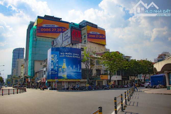 GÓC 2 MẶT TIỀN, NGANG 15M, SỬ DỤNG HƠN 300M2 - SỐ 2 PHAN CHU TRINH, QUẬN 1.!!