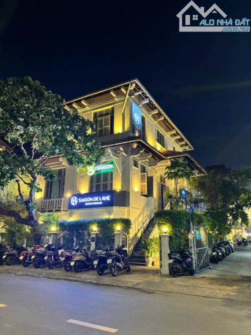 Cho thuê Biệt Thự góc 2 MT TÚ XƯƠNG, P. VÕ THỊ SÁU, QUẬN 3 (12x18m) 12.000$/tháng