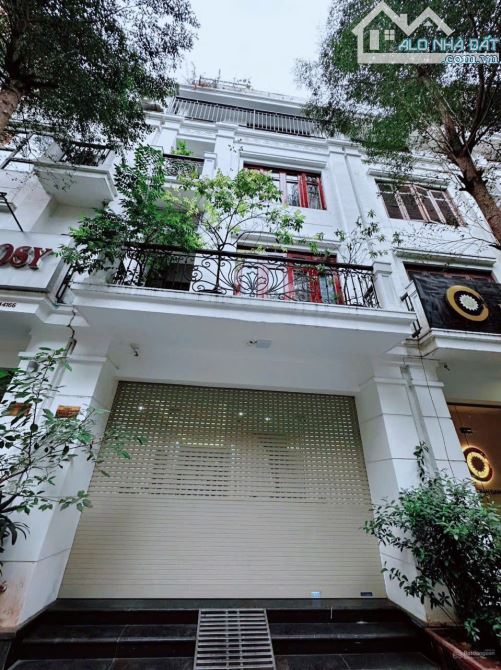 Cho thuê nhà Lk Nguyễn Trãi - Thanh Xuân. DT 90m2, 5 tầng, thang máy, Ô tô đỗ. Giá Rẻ