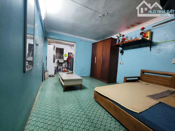 CHO THUÊ TẬP THỂ PHỐ KIM MÃ, NGỌC KHÁNH, BA ĐÌNH, SẴN NỘI THẤT, GẦN PHỐ, NGÕ RỘNG