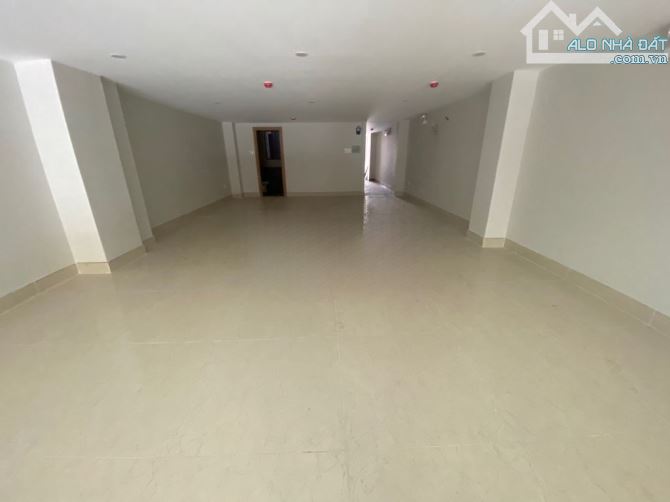 Cho Thuê Mặt Bằng Vườn Chuối P4 Quận 3