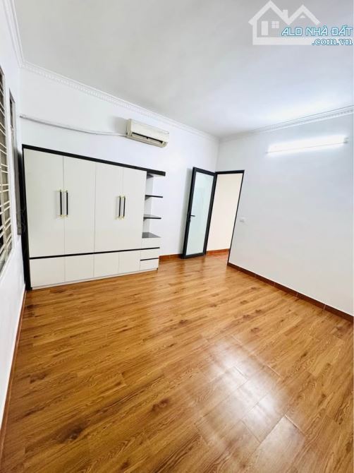 Cho thuê nhà tại ngõ Đà Nẵng Gần Ngã 5 Cát Bi Plaza Cực Đẹp - Ngô Quyền - Hải Phòng