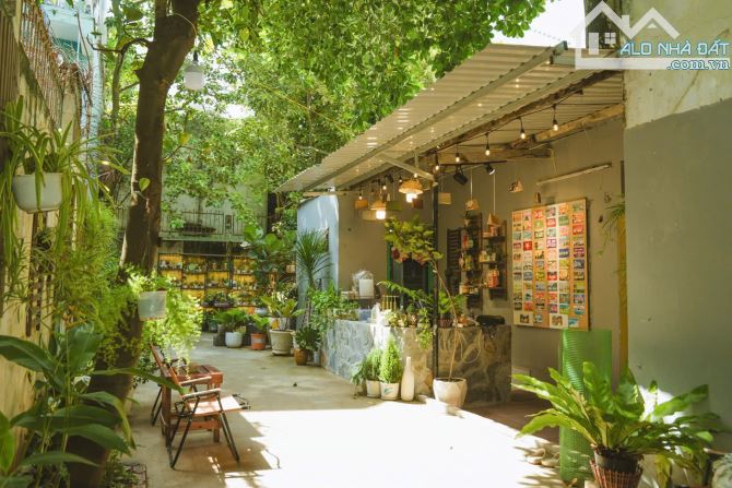 🌿 CHO THUÊ/SANG NHƯỢNG QUÁN CÀ PHÊ SÂN VƯỜN – HẺM Ô TÔ LÝ THƯỜNG KIỆT – DT: 327M²