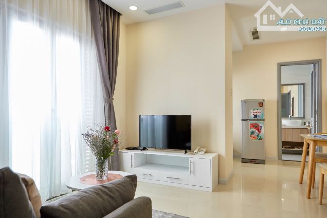 Căn Hộ, Phòng Khách Rộng, Tách Bếp, Máy Giặt Riêng, Gần Sân Bay, Quận Tân Bình