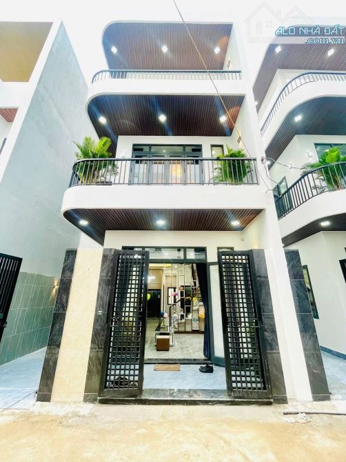 🇻🇳 CHO THUÊ NHÀ 3 TẦNG MỚI XÂY: ĐƯỜNG TÔN ĐẢN- 3PN - 2WC - ĐỦ NỘI THẤT