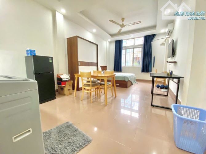 Cho thuê căn Studio Full nội thất Máy giặt riêng Q1, ngay cầu Ông Lãnh, chợ Bến Thành, Bùi