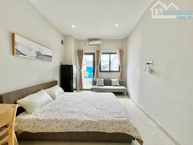Cho thuê căn hộ Studio Ban công Q4 gần ĐH Luật, ĐH Nguyễn Tất Thành, cầu Tân Thuận