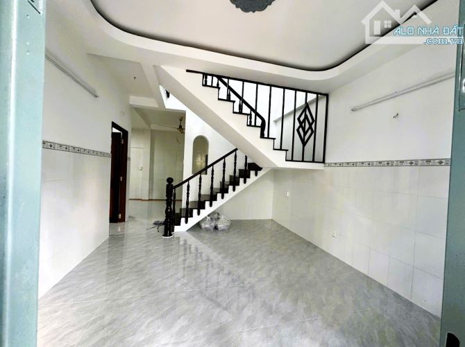 Cho thuê nhà Bình Thọ 160m2 giá cực hời, 3PN 3WC, ở ngay