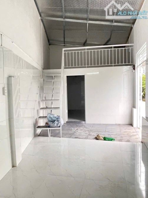 Cho thuê nhà mới xây gần Hồ Đắc Di - Làng Đại Học Huế