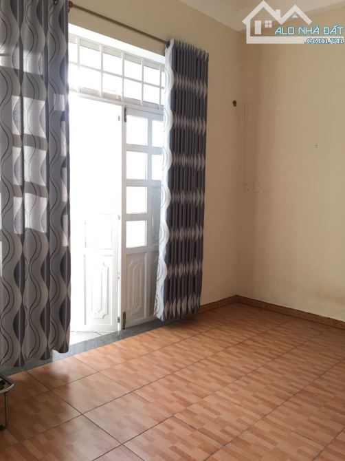 Cho thuê nhà 3 tầng kiệt Thái Phiên, hải châu, ngay cầu rồng, 3pn, 11tr/tháng