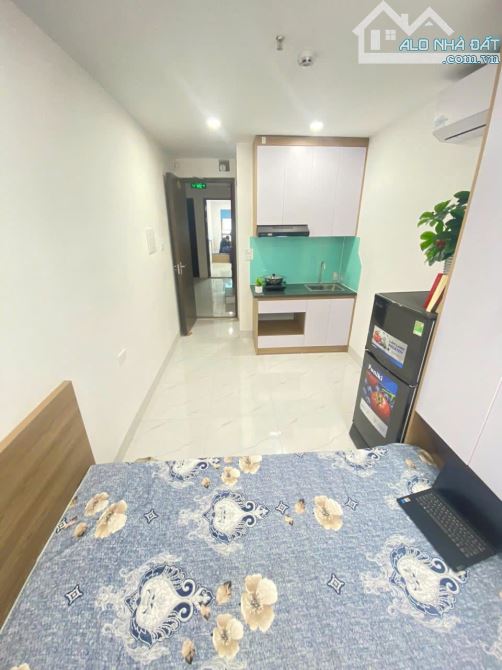 cho thuê phòng trọ khép kín , thang máy 3,2 đi bộ fpt ,đông á- Xuân Phương