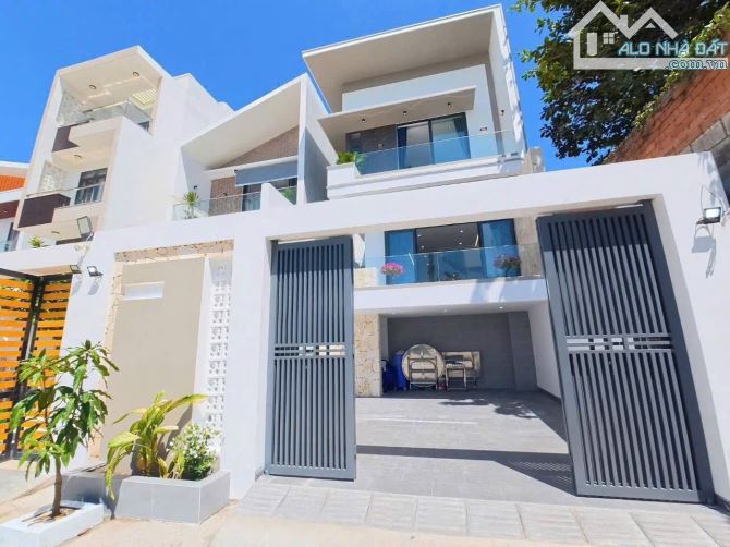 Cho thuê biệt Thự Mini Trần Phú - Gần Bãi Dâu