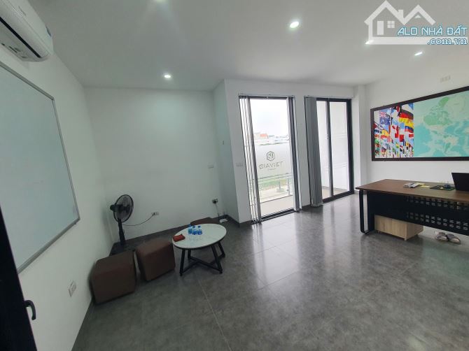 Cho thuê văn phòng Văn Phú, 25 m2,phù hợp làm văn phòng Đại Diện