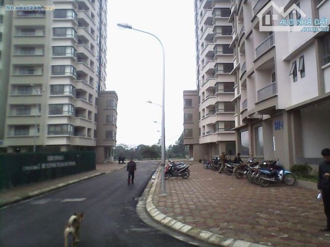 Cho thuê căn hộ VOV Mễ Trì. 74m2, 2pn 1wc, full đồ, giá 12 triệu/tháng