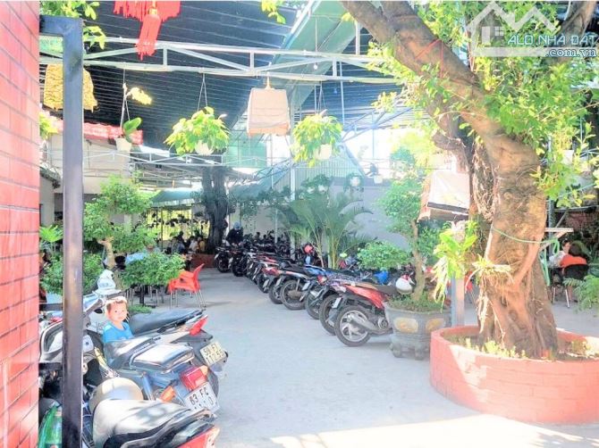 Sang quán Cafe Song Hành Quốc Lộ 22 Hóc Môn giá chỉ 200 triệu